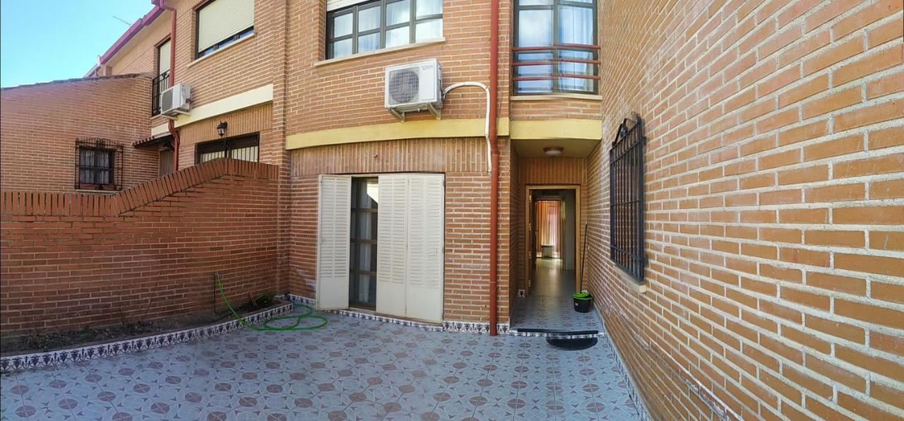 Habitacion Privada Familiar Toledo Exteriér fotografie